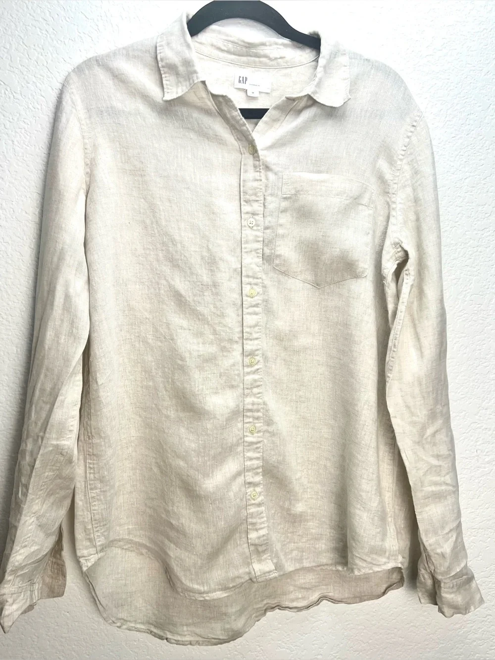 GAP Boyfriend Fit 100% Linen Button Down Shirt M Neutral Beige - Picture 1 of 9